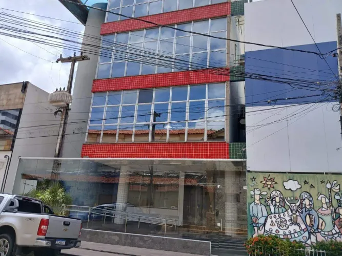 Prédio Comercial para aluguel, 5 quartos, Centro - Teresina/PI