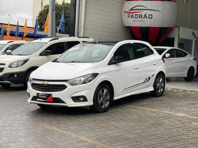 Chevrolet Onix Hatch Effect 1.4 8V Flex Mec. 4P 2018
