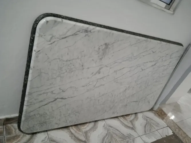 Mesa Mármore