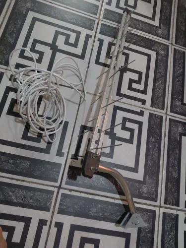 Vendo uma antena completa 