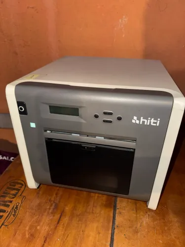 Impressora Foto Lembrança HITI p 525 L