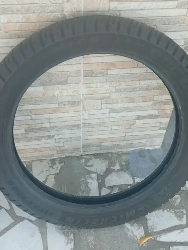 Vendo Pneu Michelin 