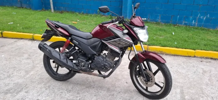 Fazer 150 2018 baixa quilometragem.