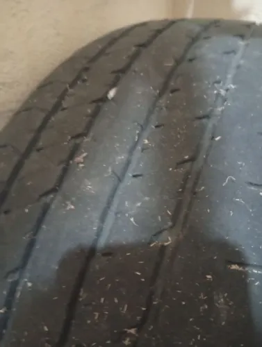 2 pneus 265 60 aro 18 Bridgestone Dueller