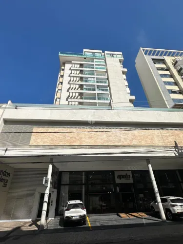 Apartamento 2 quartos, frente, andar alto, para locação no São Mateus