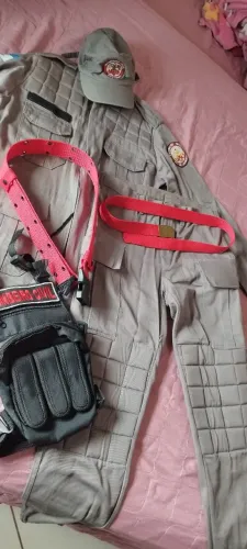 Farda de bombeiros civil