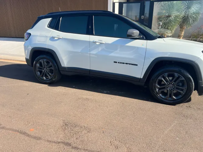 Jeep Compass T270 80 Anos 1.3 TB 4X2 Flex AUT 2022