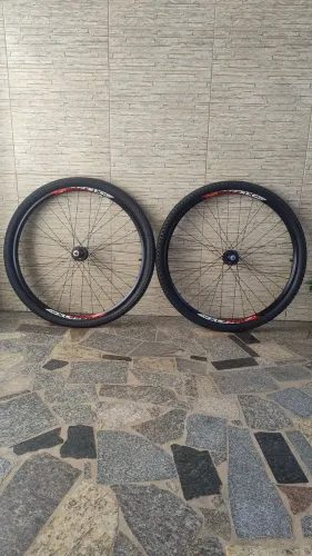 Vendo Rodas Aro 29 TSW 32 Furos Em Ótimo Estado De Conservação! 