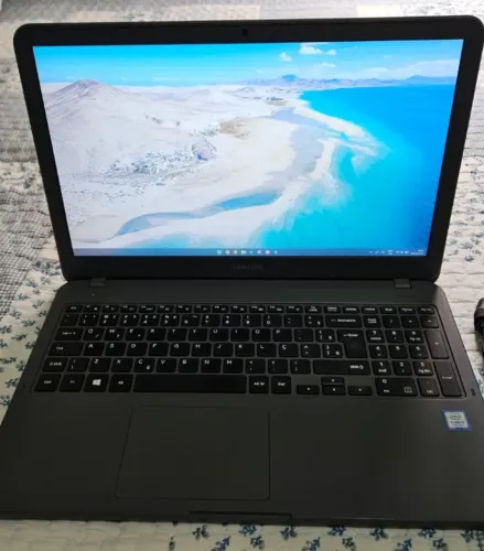 Notebook Samsung Intel Core i3 | 8GB RAM | 240GB SSD