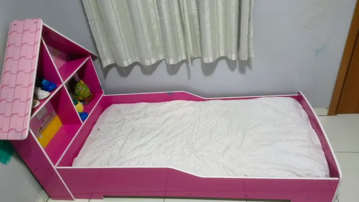 Cama Montessoriana