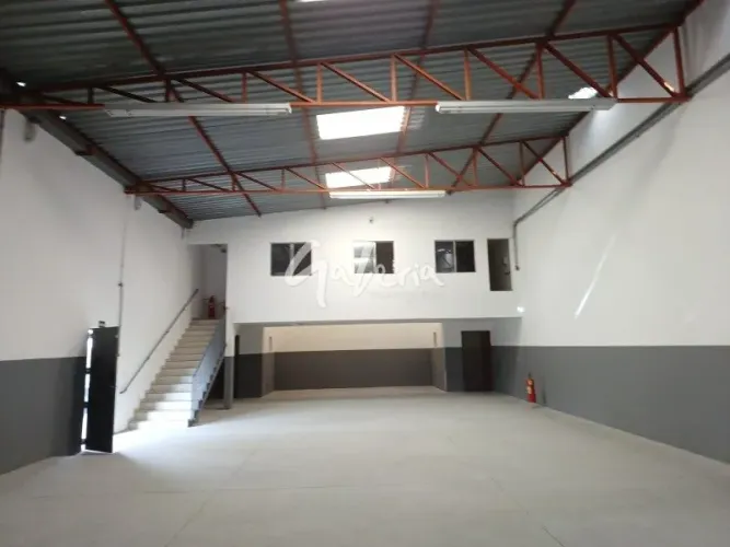 Galpão para locação - 337m² - Jardim Ocara - Santo André