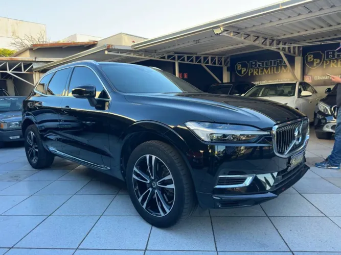 Volvo XC 90 4.4 V8 315cv AWD 5P 2021