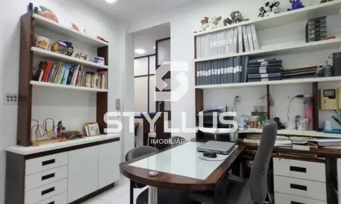 Sala Comercial Pronta para Uso com 35m² no Coração do Méier! RO01X