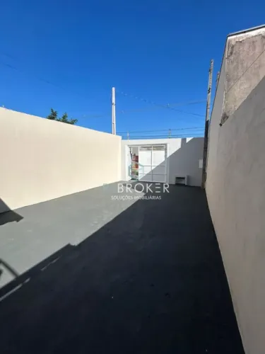 Casa para venda com 32 m² e 2 quartos em Jardim Ouro Verde, Bauru - SP