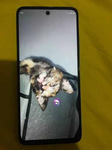 Motorola g34, funcionando perfeitamente, só está com um trinco na parte inferior