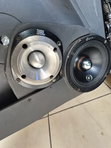 Vendo par de tweeter st400 funcionando perfeitamente testo na hora