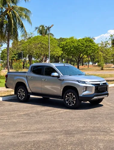 Mitsubishi L200 Triton Sport HPE-S 2.4 CD Dies. AUT 2024