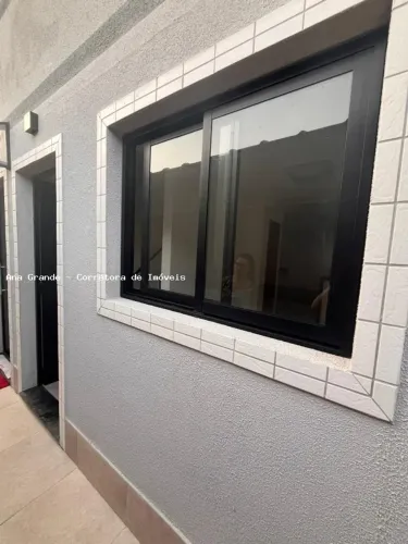 Casa para Venda em Praia Grande, Caiçara, 2 dormitórios, 2 banheiros, 1 vaga