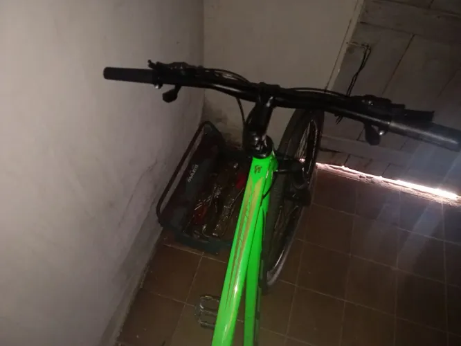 Bicicleta aro 29 com quadro de aluminio 