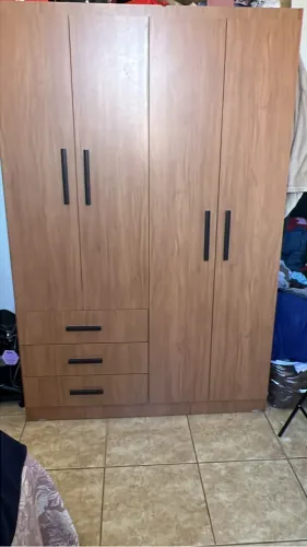 Guarda roupa novo nunca usado 