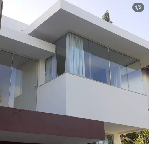 Aplicação de Películas Residenciais e Comerciais | Proteção Solar e Estética