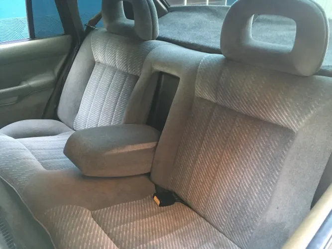 Volkswagen Santana Glsi / GLS 1.8/ 2.0 (álcool) 1992