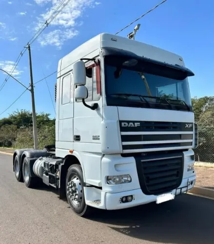 Caminhão DAF/XF 105 FTT 510 6x4 Ano 2020 