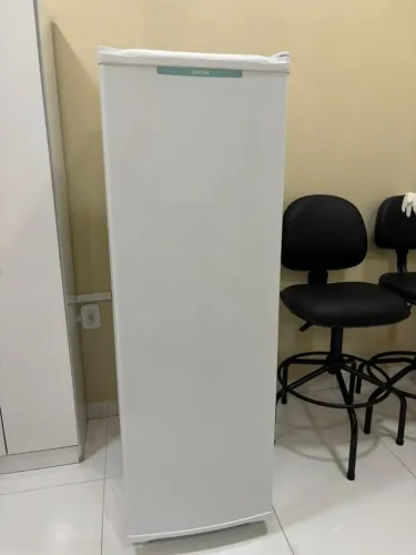 Freezer Vertical Consul Slim 142 Litros - CVU20GB
