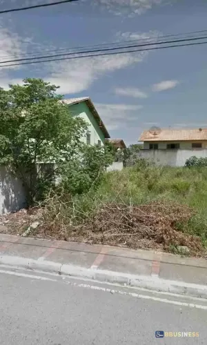 Terreno à Venda no Flamboyant 440m² | Plano, Amplo e Financiável - Campos dos Goytacazes,