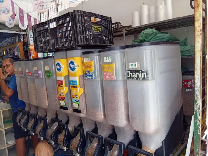 Mercado muito bem localizado