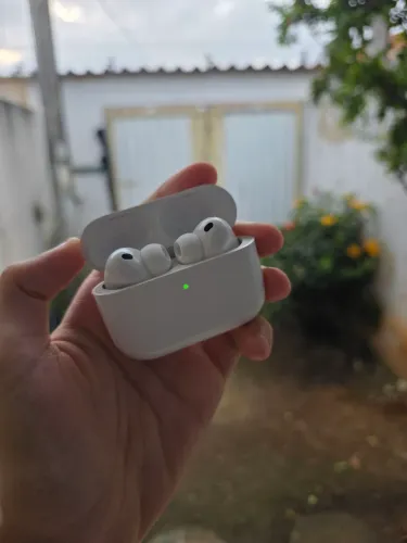 AirPods Pro 3 + AirPods Pro (Leia a Descrição)