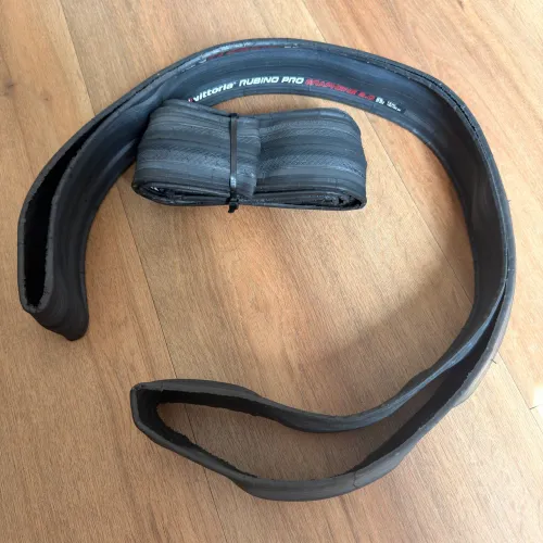 Pneu Vittoria Rubino Pro Graphene 2.0 700x25c (par) - Zero Km