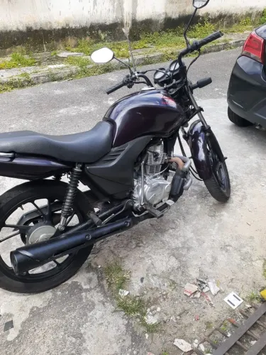 Honda 125.selada e guitada ela e pedal moto barata