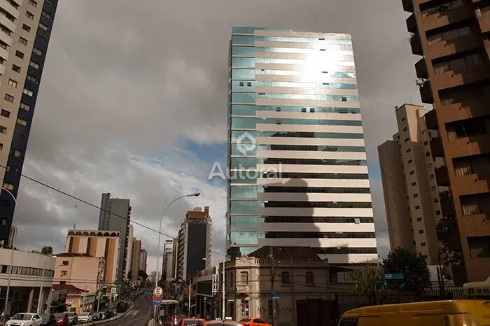 Sala Comercial à venda no bairro Juvevê, em curitiba.
