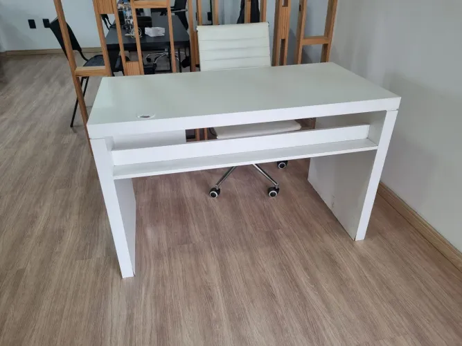 Mesa escritorio/escrivaninha