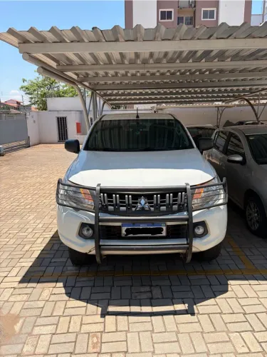Mitsubishi L200 Triton Sport GLS 2.4 CD Diesel Aut. 2021