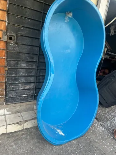 Piscina em polietileno não fura não desbota