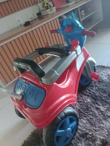 Triciclo Maral 200 reais *