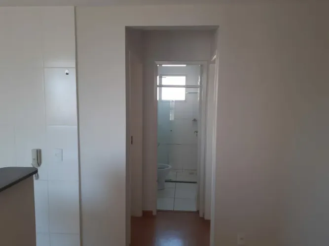 Alugo apartamento