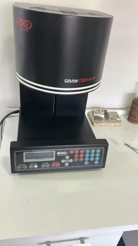 Forno EDG Gran Ceram com Bomba de Vácuo