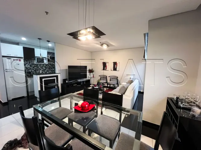 Ótimo flat no Itaim, apto com 2x dorms, próx as melhores vias de Sp. Moderno e com entrada