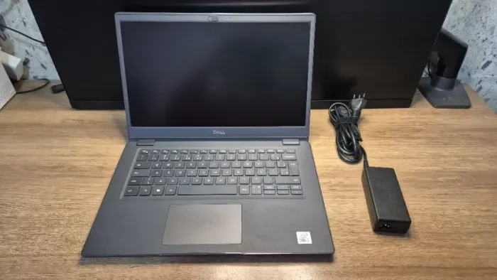 Notebook Dell Latitude 3410 Core i7 10º Geração 8gb Ram / 256gb SSD NVMe - Usado