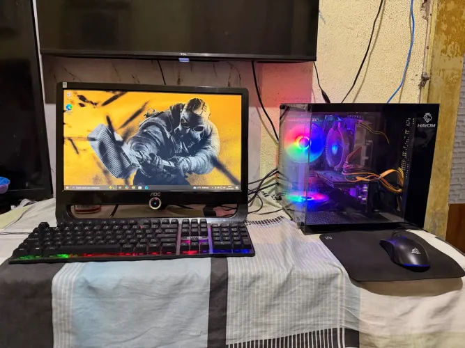 PC GAMER Xeon RX 6400