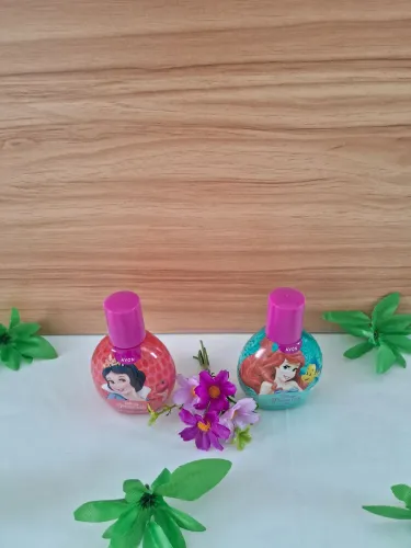 Colônias princesas Avon