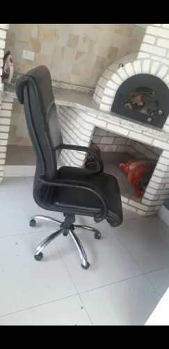 Cadeira Flexform Idra Black Couro Verdadeiro