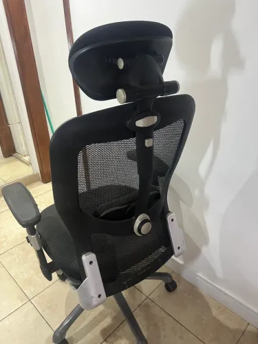 Cadeira ergonômica home office/estudo