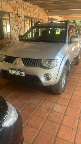 Mitsubishi L200 Triton HPE 3.2 CD TB Int.diesel AUT 2010