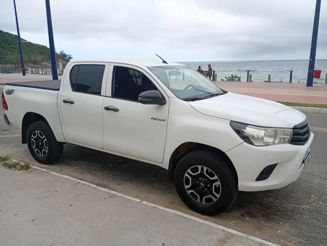 Toyota Hilux CD 4X4 2.8 Diesel Mec. 2018