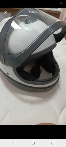 Capacete tamanho 58