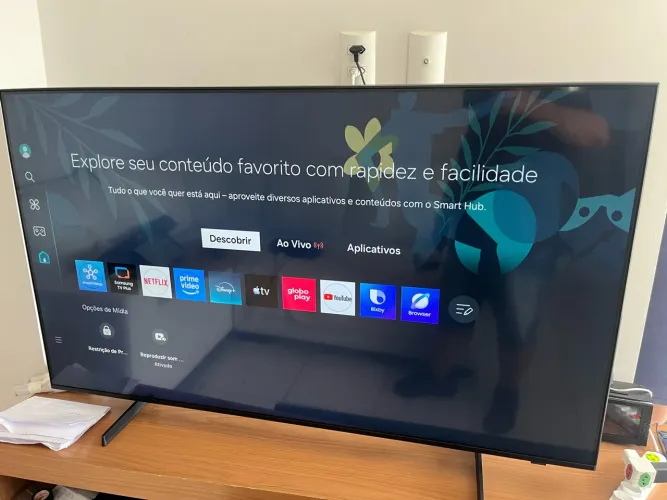 Tv led 55 polegadas Samsung 4k Bhuetooth Alexia comando voz